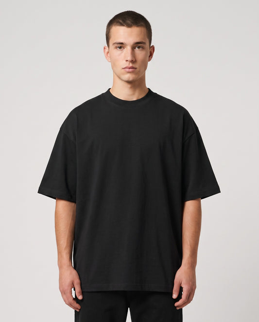 Schwarzes Oversized Heavy T-Shirt Vorderseite, schlichter Rundhals, Unisex